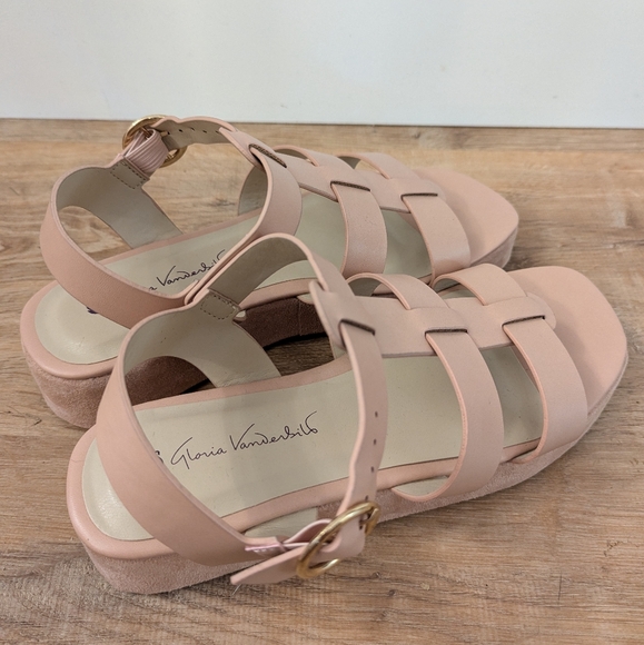 Gloria Vanderbilt Chadwick Baby Pink Faux Leather Sandals Size 8 - Picture 8 of 9